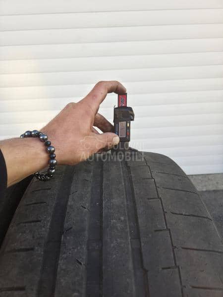 Continental 255/35 R19 Letnja