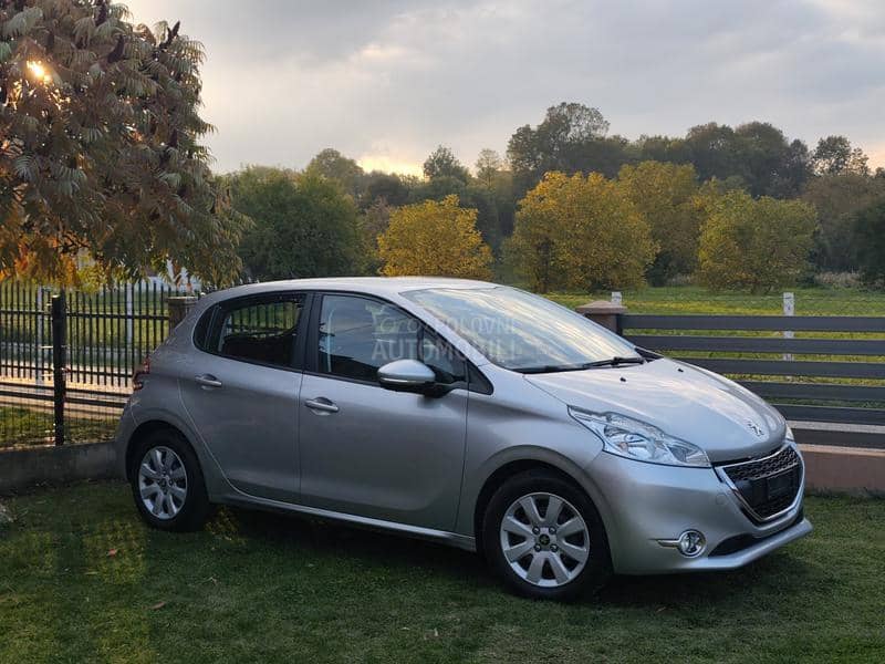Peugeot 208 1.2 VTI dupli set