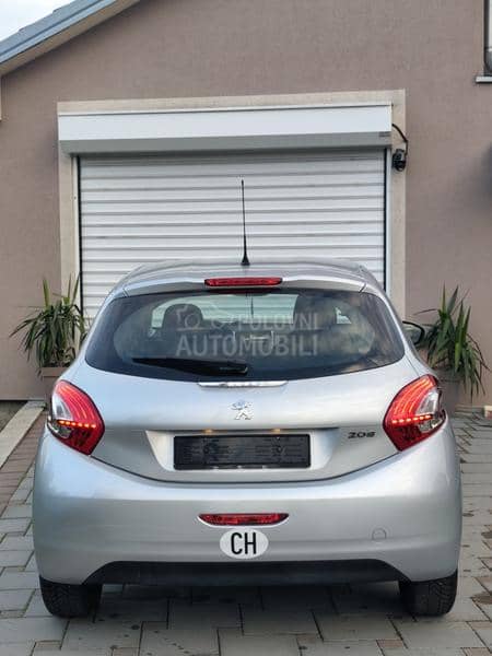 Peugeot 208 1.2 VTI dupli set