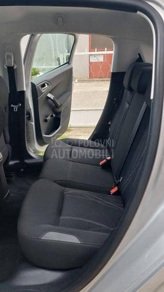 Peugeot 208 1.2 VTI dupli set