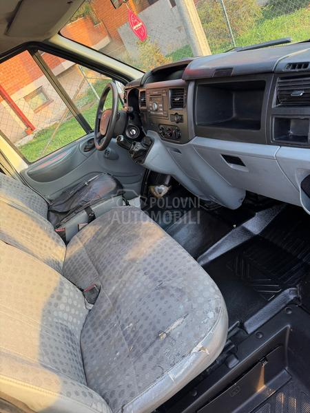 Ford Transit B kategorija