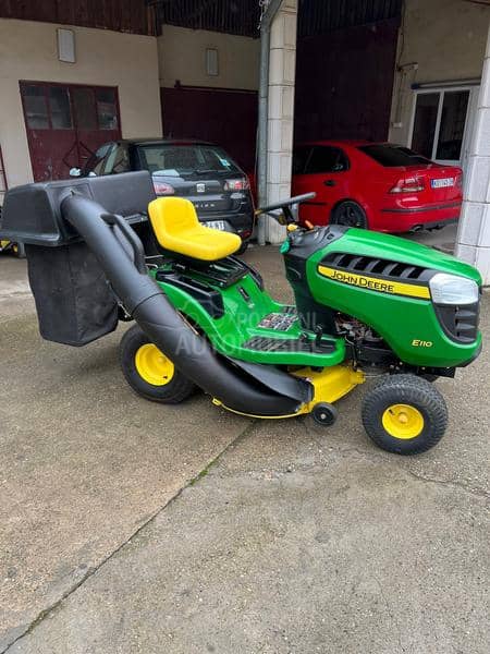 John Deere E110