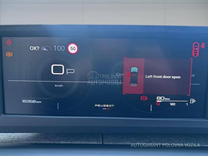 Peugeot 3008 HY 1.2 136 AT Allure