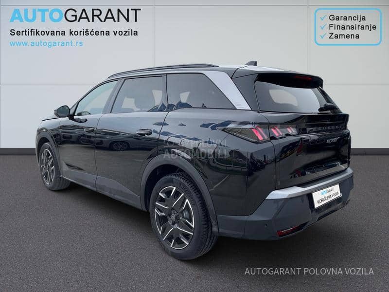 Peugeot 5008 Allure HY 1.2 136