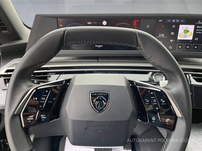 Peugeot 5008 Allure HY 1.2 136