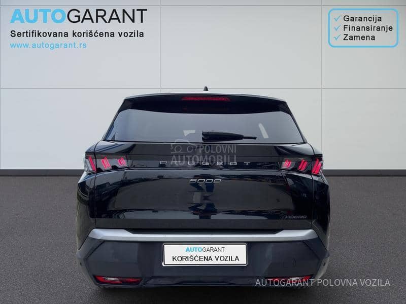Peugeot 5008 Allure HY 1.2 136