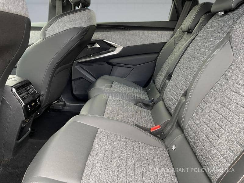 Peugeot 5008 Allure HY 1.2 136