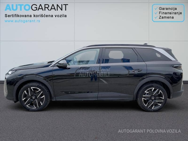 Peugeot 5008 Allure HY 1.2 136