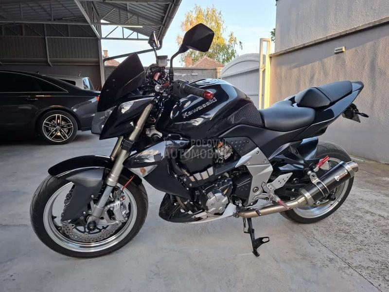 Kawasaki Z1000