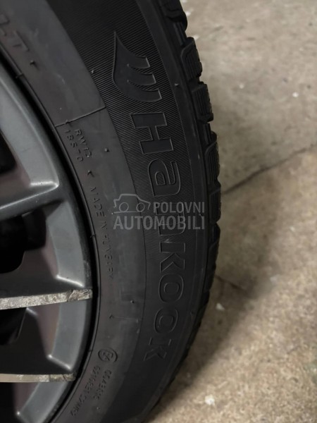 Hankook 195/60 R16 Zimska