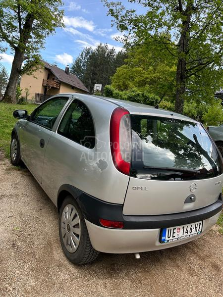 Opel Corsa C 1.0