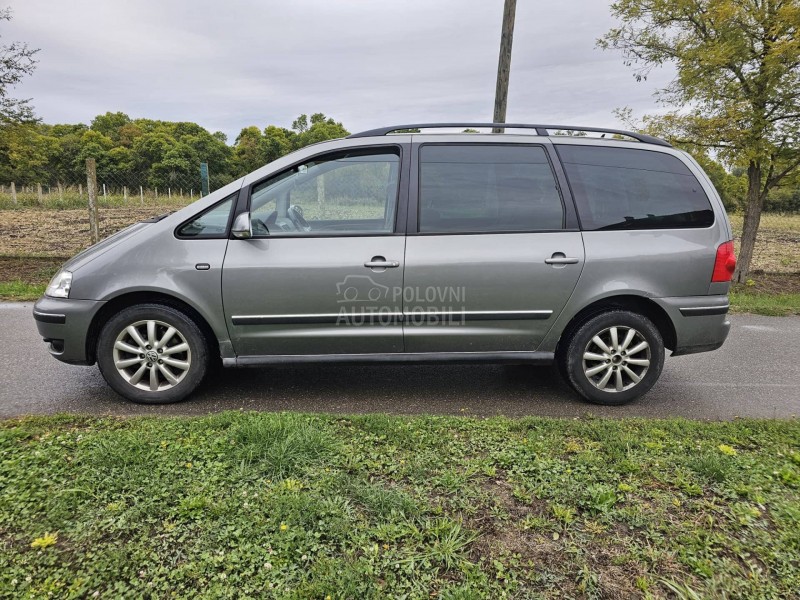 Delovi za Volkswagen Sharan 2004. god.
