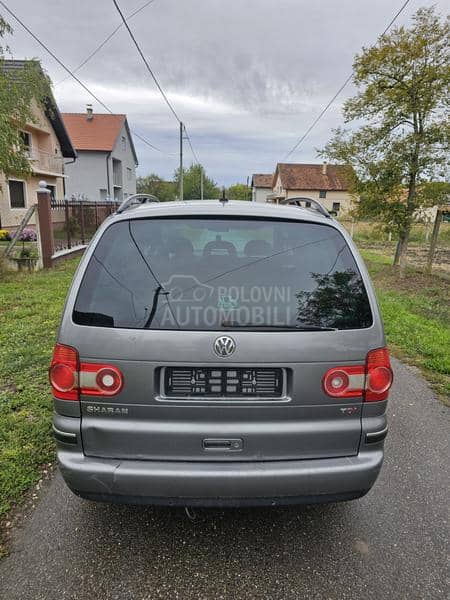 Delovi za Volkswagen Sharan 2004. god.