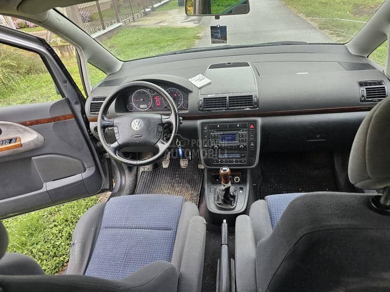 Delovi za Volkswagen Sharan 2004. god.