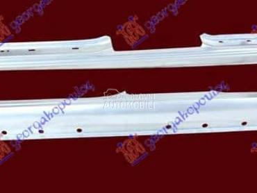 SAJTNA 5 VRATA Levo za Toyota Yaris od 1999. do 2005. god.