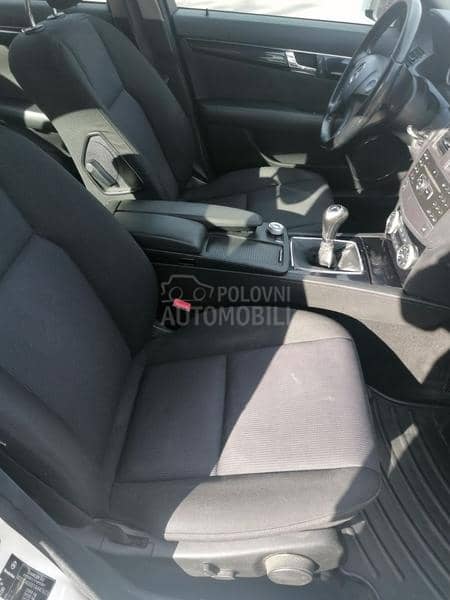 Mercedes Benz C 180 2.2 CDI