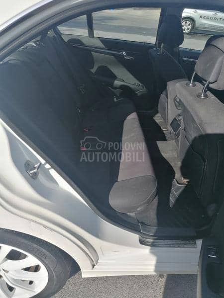 Mercedes Benz C 180 2.2 CDI