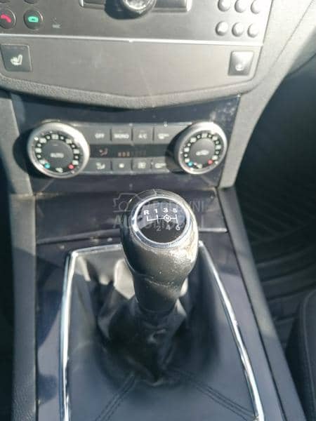 Mercedes Benz C 180 2.2 CDI