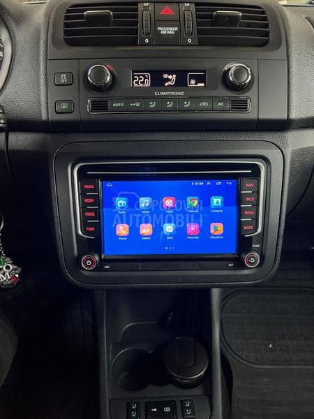 multimedija android carplay
