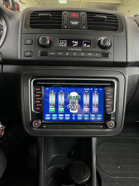 multimedija android carplay