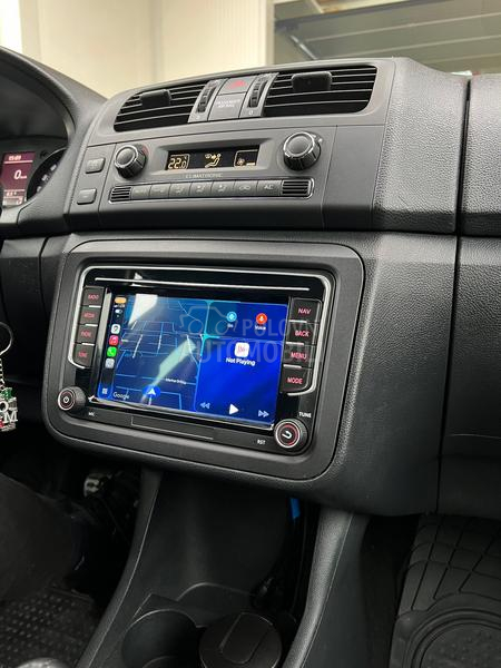 multimedija android carplay