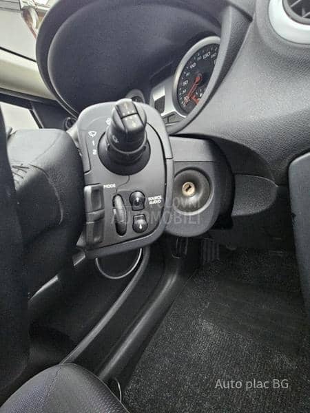 Renault Clio 1.2 16v DYNAMIQUE