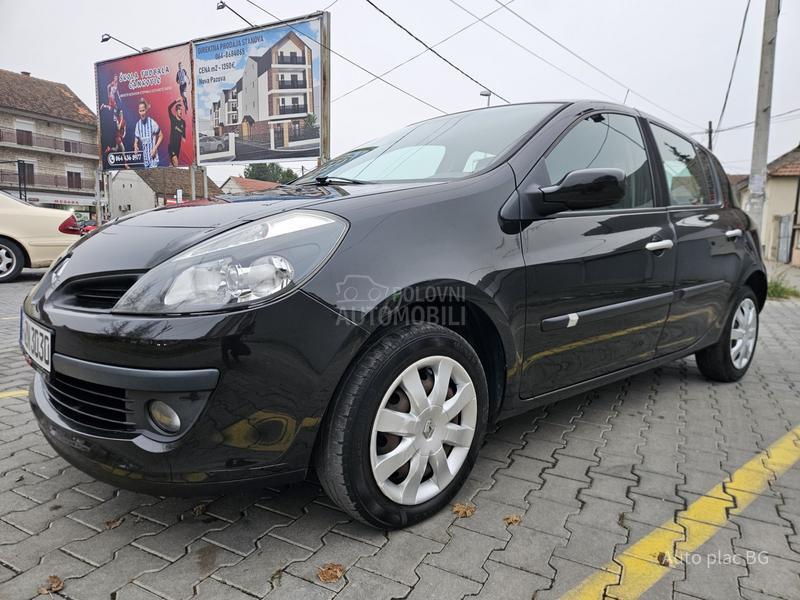 Renault Clio 1.2 16v DYNAMIQUE
