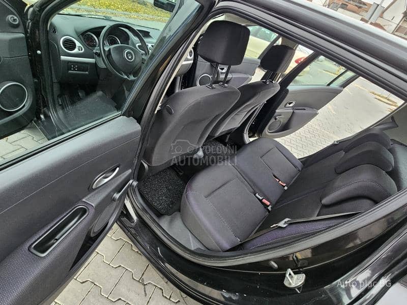 Renault Clio 1.2 16v DYNAMIQUE