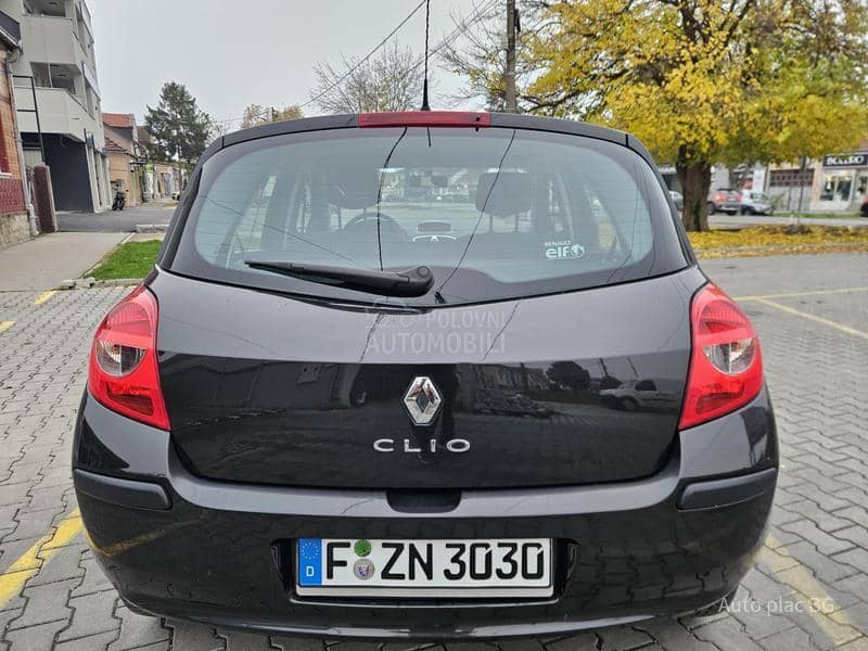 Renault Clio 1.2 16v DYNAMIQUE