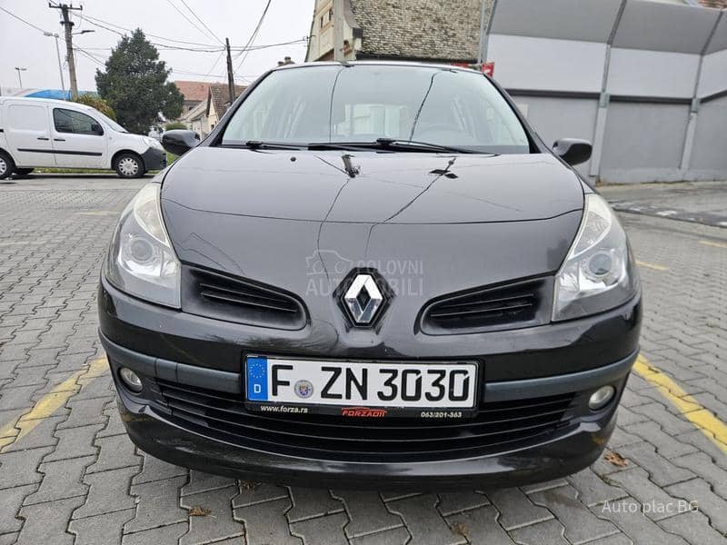Renault Clio 1.2 16v DYNAMIQUE
