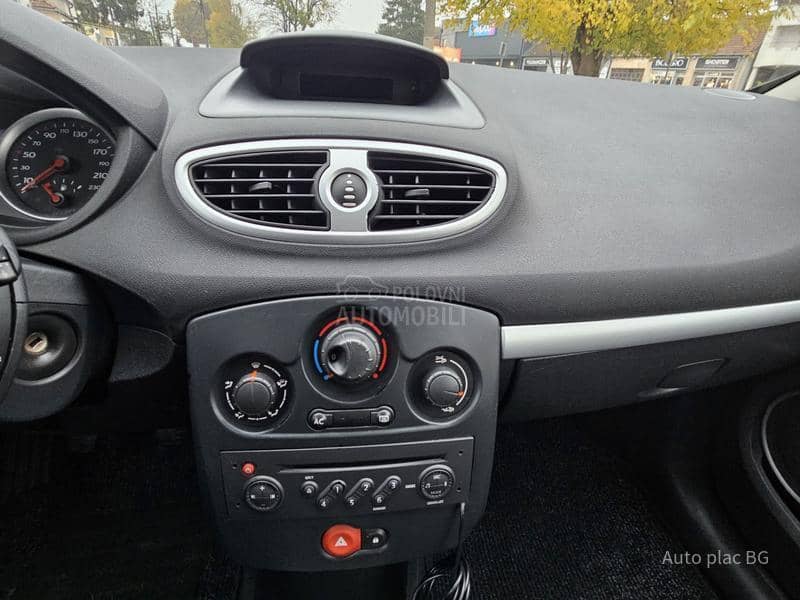 Renault Clio 1.2 16v DYNAMIQUE