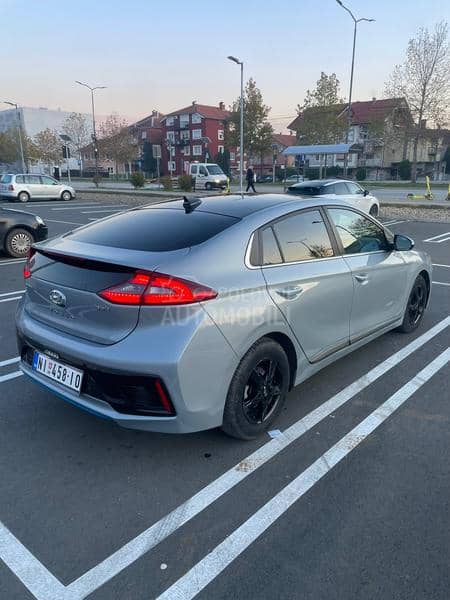 Hyundai Ioniq Hybrid