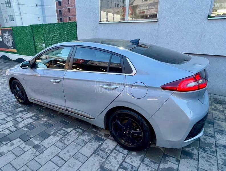 Hyundai Ioniq Hybrid