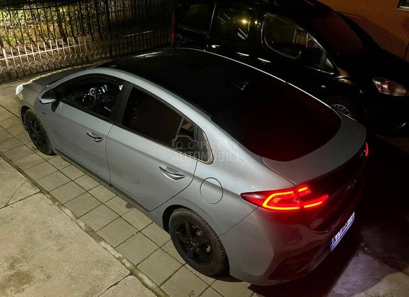 Hyundai Ioniq Hybrid
