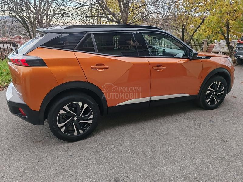 Peugeot 2008 1.2  GT Line 130