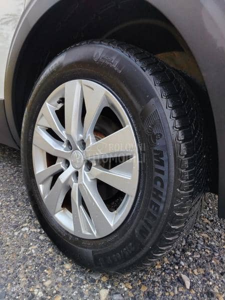 Peugeot 5008 Virtual LED NOV