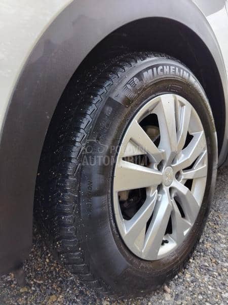 Peugeot 5008 Virtual LED NOV