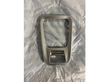 Hrom lajsna oko menjaca za Peugeot 3008 od 2008. do 2016. god.