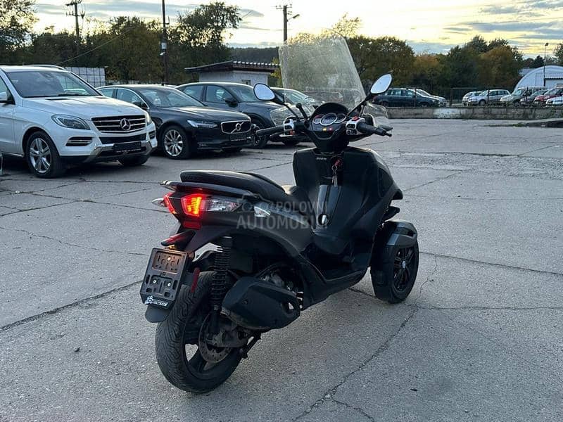 Piaggio MP3 300ie LT YOURBAN
