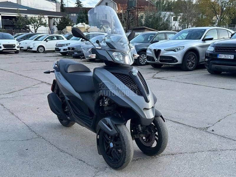 Piaggio MP3 300ie LT YOURBAN