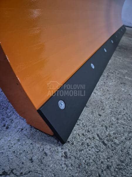 Humer Prednji i zadnji Raonik