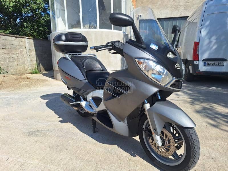 Malaguti spidermax 500 gt