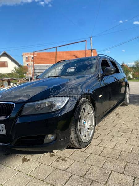 BMW 330 