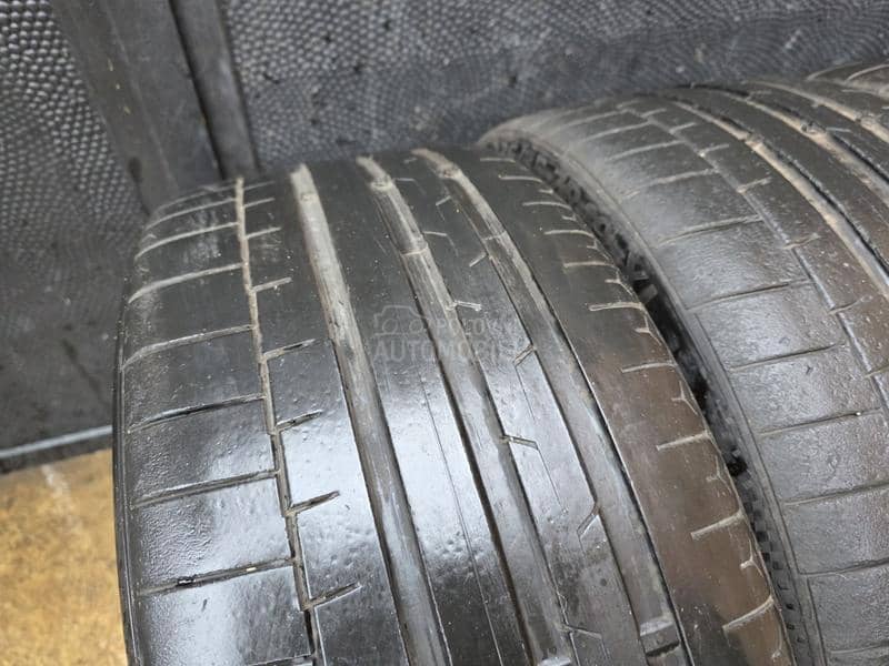 Continental 235/35 R19 Letnja