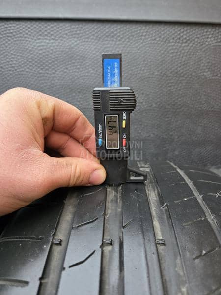 Continental 225/40 R18 Letnja