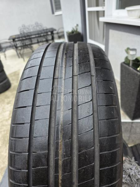 Goodyear 215/50 R18 Letnja