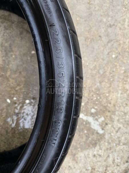 Tomket 225/35 R19 Letnja