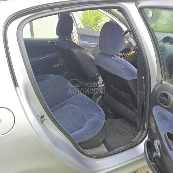 Peugeot 206 1.4 h d i