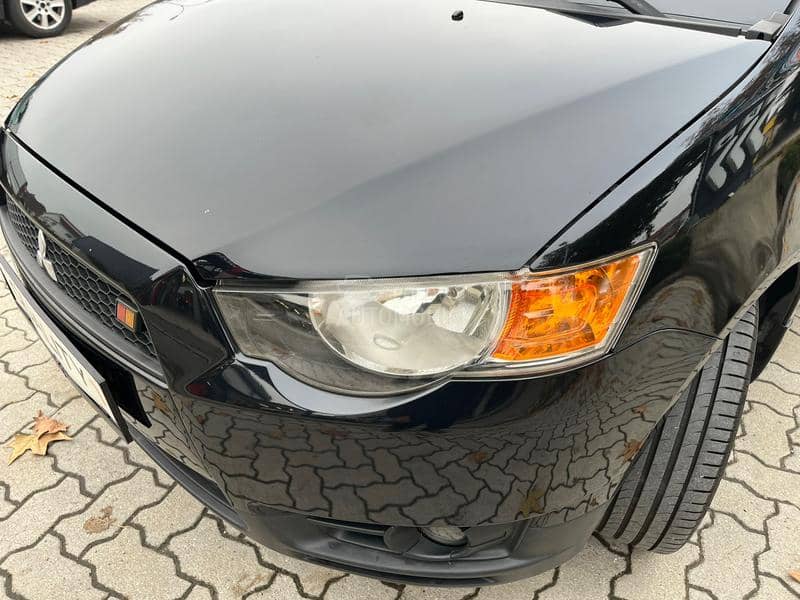 Mitsubishi Colt 1.5T Relly Art