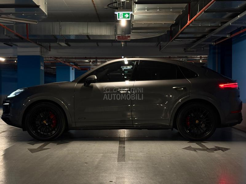 Porsche Cayenne GTS